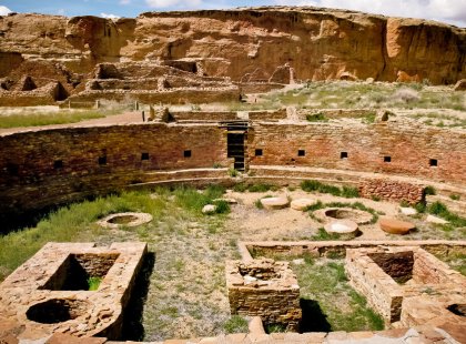 Explore the most exceptional concentration of pre-Columbian ruins in the United States in New Mexico’s remote Chaco Culture National Historic Park.
