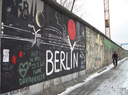 germany berlin east side gallery street art