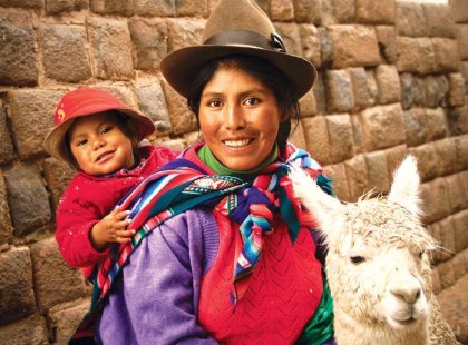 Mother, child and Llama in Cuzco, Peru