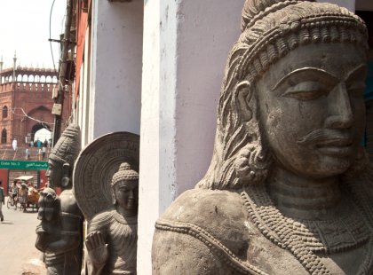 Explore India & Nepal