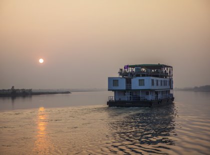 India River Cruise – Ganges Adventure