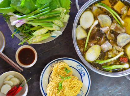 Explore Vietnam - Breakfast at Hoa Sua