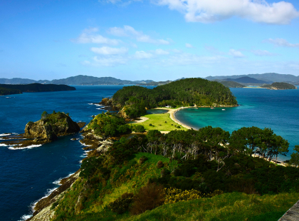 New Zealand–North Island Encompassed