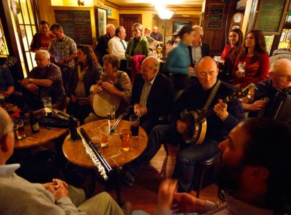 The friendly Irish "gift of gab" and lively pubs featuring traditional Irish music and pints of Guinness add to the fun!