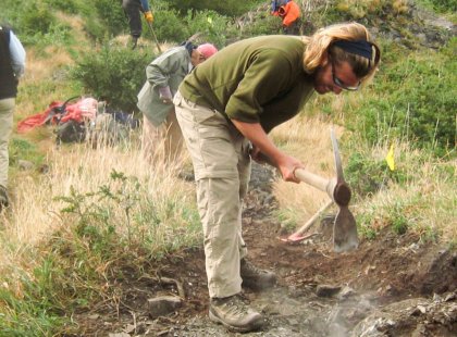 As volunteers, we work alongside park rangers on critical conservation projects including trail maintenance and habitat restoration.