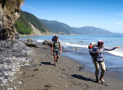 Taking advantage of low tide, we hike the rugged coastline while keeping a lookout for ocean life.