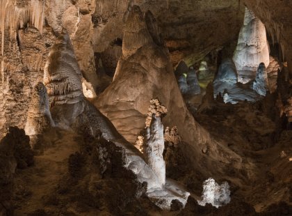 Explore Carlsbad Cavern National Park’s mysterious subterranean world, filled with giant underground rooms and fantastic geological formations.