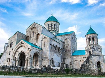 Explore the wonderful Kutaisi Church