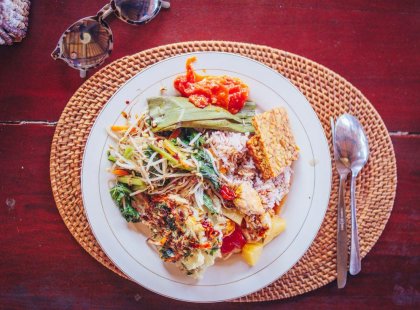 Delicious authentic home-cooked lunch at Les Village, Bali