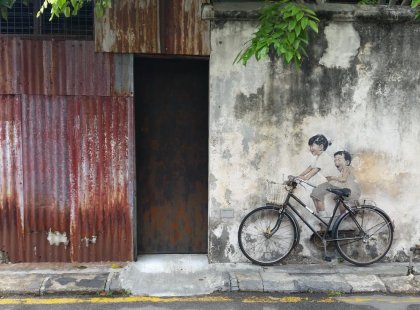 malaysia_penang_street-art_kids_bicycle