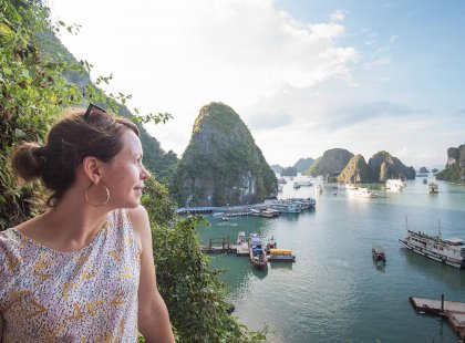 Admire your beautiful surroundings in Halong Bay, Vietnam