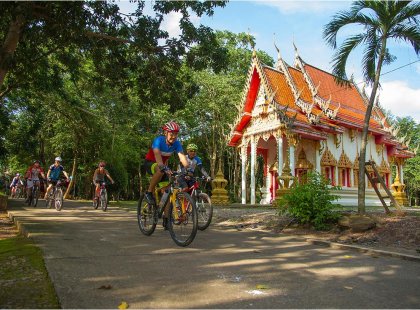Cycle through Thailand and check out some of it's beautiful temples