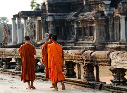 cambodia angkor wat monks walking