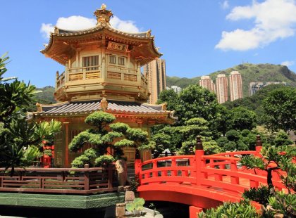 china_hong-kong_golden-pavilion-garden