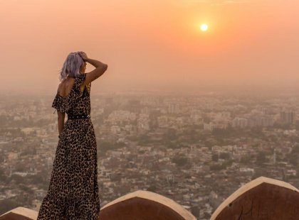 india_jaipur_cityscape_traveller-rooftop-sunset