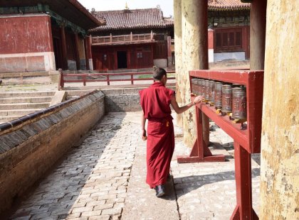 Intrepid Travel mongolia young monk at amarbayasgalant monastery