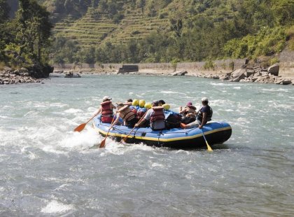 HNXN Group rafting in Nepal