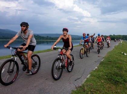 Cycle through Thailand with your group