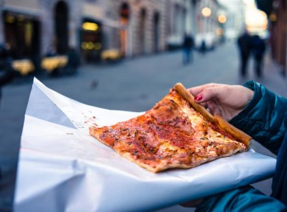 Intrepid Travel italy food pizza street