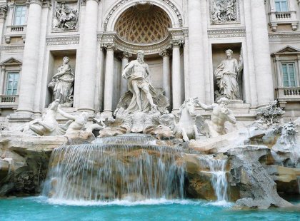italy rome trevi fountain sculptures mansion waterfall