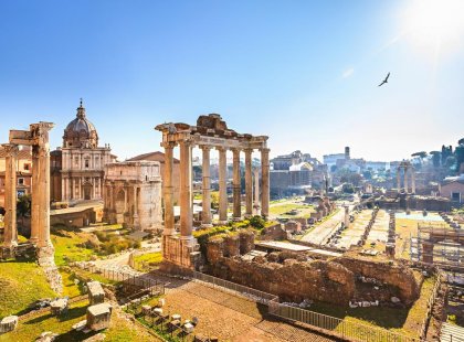 ZMZV Exploring Romes Ruins on Italy Vegan Food Adventure