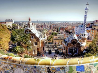 spain_barcelona_park-guell-buildings