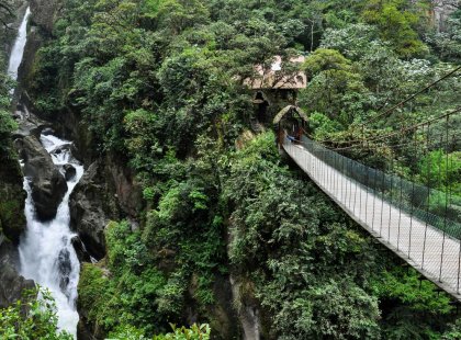 ecuador banos waterfall bridge