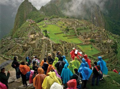 peru machu picchu rain