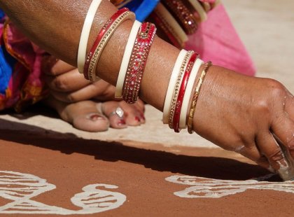 Outside of the main cities, we explore rural Rajasthan and experience local artisans.