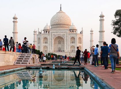 Continue your adventures in India on a 4 day extension to Jaipur and Agra. See the Taj Mahal at sunrise and learn of the state of the art construction efforts which have captivated the minds and hearts of visitors for hundreds of years.