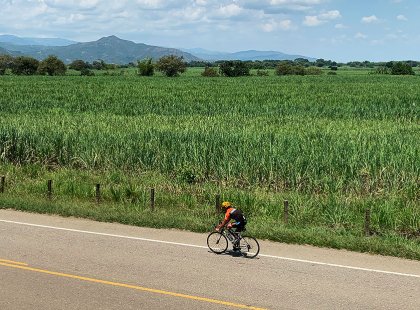Pedal through diverse landscapes, from cosmopolitan Bogota to the sugarcane fields of Cauca to the rolling hills of the coffee region, on this fully supported tour through Colombia.
