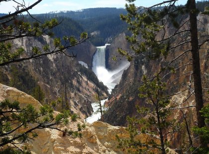 Enjoy the views of the Grand Canyon of the Yellowstone on our first day hike before hopping onto the saddle.