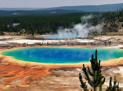 Known for the geysers and pools, Yellowstone National Park is a true wonder of nature.