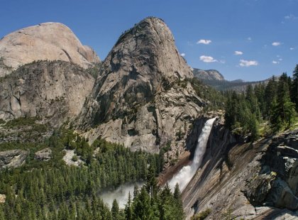 Discover all of the treasures that make the Sierra Nevada such a beloved mountain range; soaring granite peaks, roaring waterfalls, dense conifer forests and vast wildflower meadows.